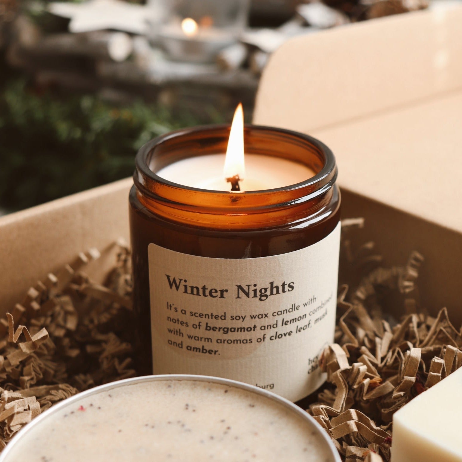 Winter Nights Scented Candle - Citrus & Woody Christmas Fragrance