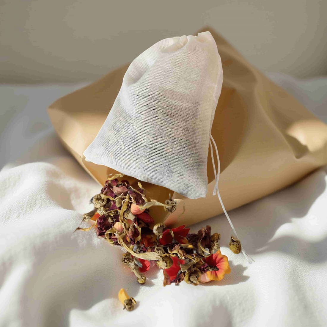Botanical Bath Tea Bag - Rose, Lavender & Sea Salt Spa Soak
