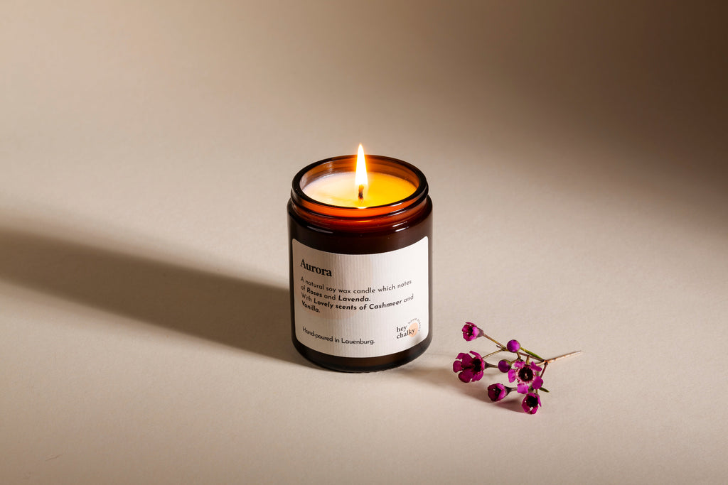 Aurora Candle - Citrus Floral Scented Soy Candle with Cashmere & Vanilla