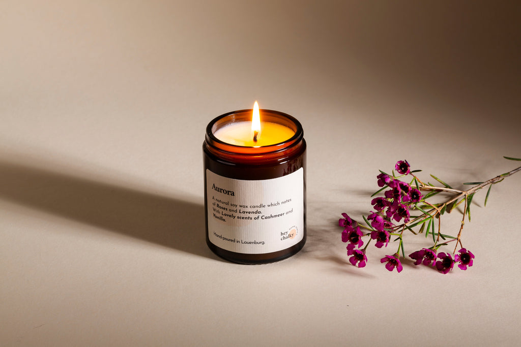Aurora Candle - Citrus Floral Scented Soy Candle with Cashmere & Vanilla